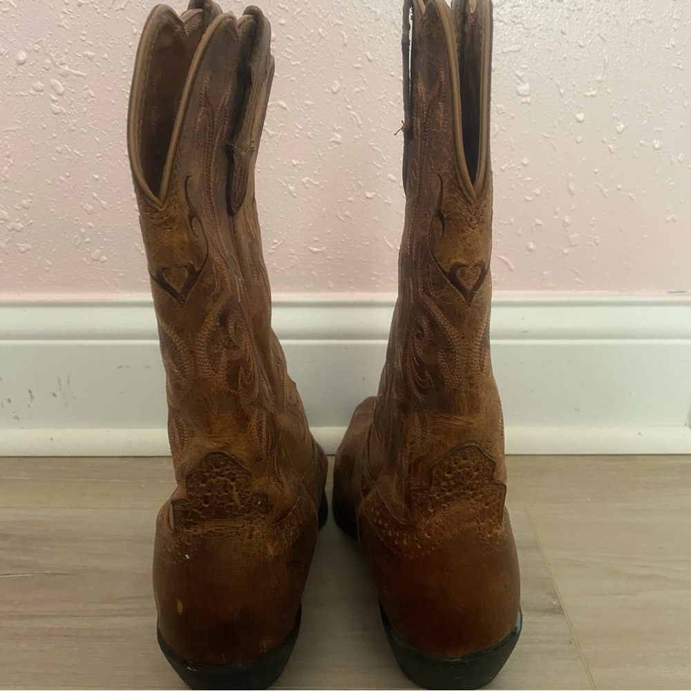 Justin Boots Brown Embroidered Leather Western Heeled Boots - Picture 4 of 7